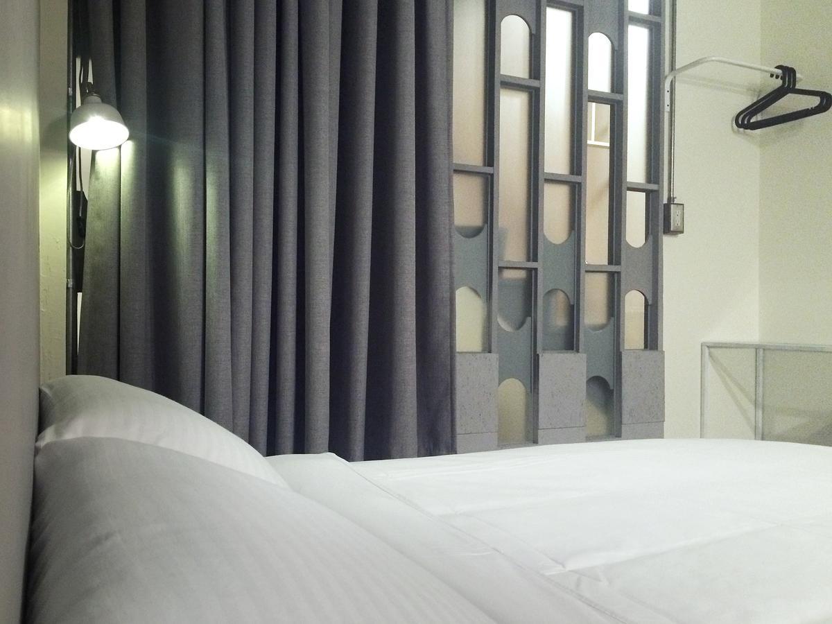 Tainan Gu Hostel Esterno foto